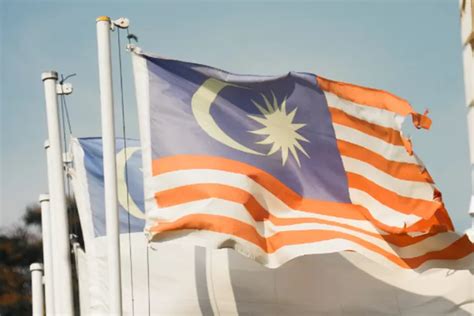 malaysia dicabut kemerdekaan oleh inggris